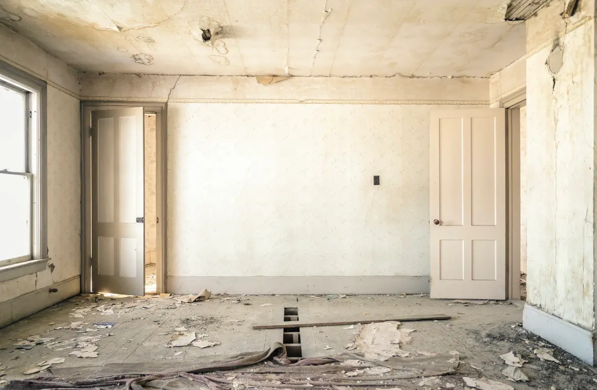 Waste disposal crew managing a cleanout project in Phoenixville